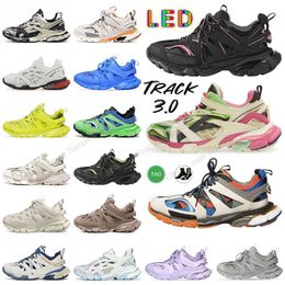 Balencaigas Des Chaussures Balenciaga Track 3 LED Tracks 3.0 Baskets Noir Blanc Vert Transparent Triple S 17FW Scarpe Course Hommes Femmes Plate-form Shoes【code ：L】 Sneakers