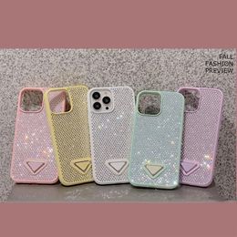Luxe Triangle P mobiele telefoonhoesjes voor iPhone 15 Pro Max 14 Pro Max 14plus 14pro 13 13pro 12 ProMax 11 Clear Glitter Rijnsteenhoes Bling Shiney Dameshoes