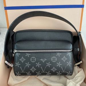 Trío de lujo al aire libre Bolsa de hombro M30830 M69443 Diseñador para mujer Monedero de cuero Bolsas de asas para hombre Bolso de embrague Crossbodys Aseo Pochette Viajes Bolsas deportivas