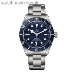 Luxury Tudory Brand Designer Wristwatch Swiss Rudder Series Mécanical Mens Watch M79030B-0001 avec un logo réel 1: 1