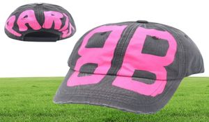 Variété de luxe de casquettes de balle de créateurs classiques High Quality Le cuir présente Men039s Baseball Caps Fashion Ladies Hats peut être adj4901930