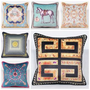 Funda de cojín de terciopelo de lujo, funda de almohada para sofá con caballo azul, cojines europeos, almofadas geométricas étnicas, decoración moderna para el hogar