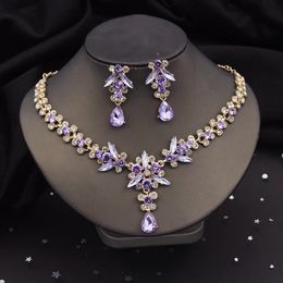 Violets de luxe Crystal Bridal Bijoux pour femmes Boucles d'oreilles Collier Robe de mariée Costume accessoires 240401