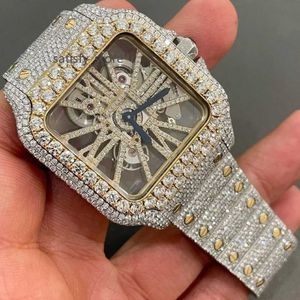 Luxe VVS Moissanite Watch Diamond D Color Pave Setting Roestvrij staal Custom Quartz -horloges voor mannen