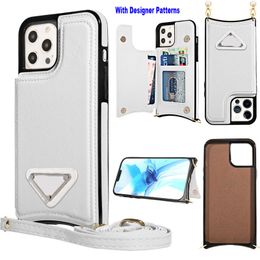 Cajones de billetera de lujo para iPhone 15 Crossbody Store Willet Case de diseñador clásico PU Cuero Soporte de tarjeta de bolso con placa de metal IP14PLUS 13 12 11 XR XMAX 8PLUS CUBIERTA