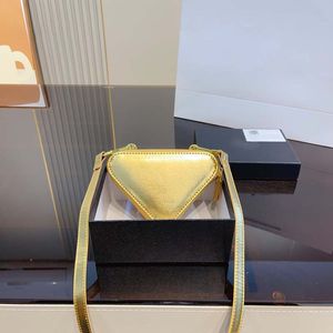 Portefeuille de luxe concepteur hommes mini triangle sac femmes en cuir sac de messager fermeture à glissière imprimé doublure en nylon sac à bandoulière