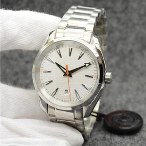 Luxe horloge Hoogwaardige man Kijk 150m 42 mm automatisch mechanisch roestvrijstalen glas rug sportzeeheren horloges255333