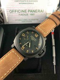 Luxury Watch Men's Men's Automatic Mechanical Watch Sports Watch 2024 New Brand Watch Sapphire Mirror Le cuir STRAP 40 44 mm Diamètre Timer Corloge de montre EJ70