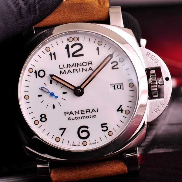 Luxury Watch Men's Men's Automatic Mechanical Watch Sports Watch 2024 New Brand Watch Sapphire Mirror Leather Strap 40 44 mm Diamètre Tiper horloge Watch EV9m