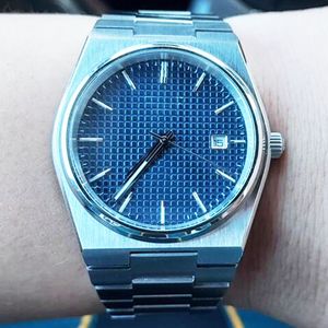 Relojes de lujo Esfera azul oscuro Reloj para hombre Movimiento mecánico automático POWERMATIC Parte posterior de vidrio Correa de acero inoxidable Relojes de pulsera Relojes Tamaño de 40 mm Nuevo