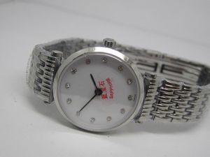 Mode vrouwelijke stijl horloges voor man vrouw roestvrij stalen witte wijzerplaat quartz horloge saffierglas 08