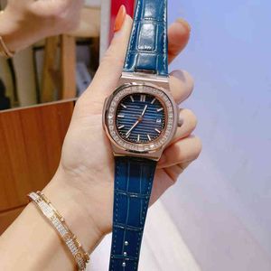 Luxe horloges voor heren Mechanische uithol uit damesriem Watchwristwatches Fashion Watch
