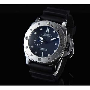 Luxe horloges voor Mens Mechanical Watch Brand Classic Fashion multifunctionele Italië Sport