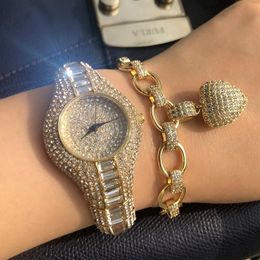 Luxe horloges voor vrouwen Rhinestone Polshorloge Pave Cubic Zirconia Armband Set Waterdichte Quartz Klokuren Horloges Dame Gift 201114