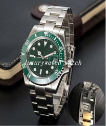 Luxury Watches Man Top Quality 40mm Nouveau Top Céramique Céniel Automatique 2813 Mouvement Mécanique en acier inoxydable Watch Master Men3913587