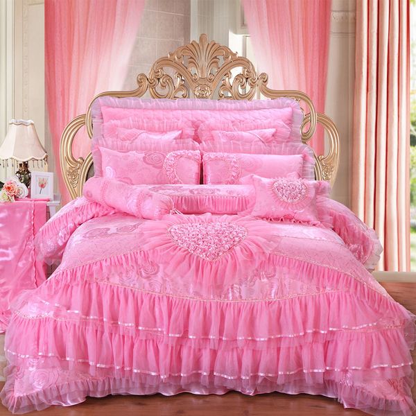 Juego de cama de boda de lujo 4/6/9 piezas de algodón de seda Jacquard funda de edredón rojo rosa encaje ropa de cama colcha T200706