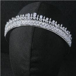 Coronas de boda de lujo Tiaras AAA Cubic Zircon Tiaras nupciales Diadema Diadema Fiesta Prom Mujeres Tocado Accesorios de joyería para el cabello 240307