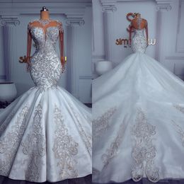 Robes de mariée de luxe Crystal Sirène robes nuptiales paillettes en strass sur mesure Appliques à manches longues Slim Sweep Vestidos de Novia