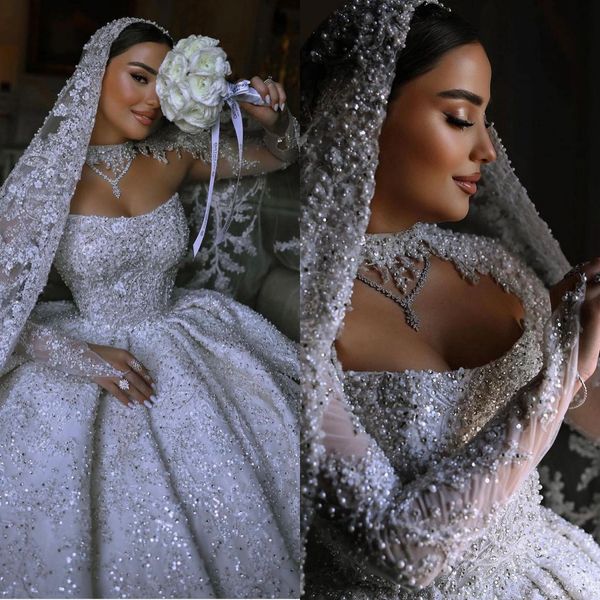Robes de mariée de luxe perles robes de bal de mariée perles paillettes à manches longues strass sur mesure robes de mariée grande taille