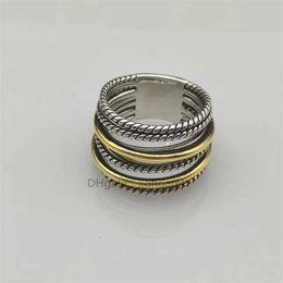 Luxe trouwring ontwerper Hoge kwaliteit groothandel gedraaide draad verzilverde tweekleurige cadeaus voor ringen voor mannen en vrouwen