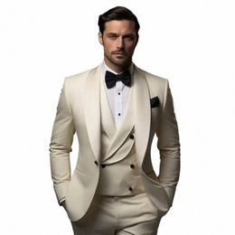 Costumes de mariage de luxe pour hommes couleur unie champagne clair châle revers simple boutonnage un bout chic 3 pièces veste pantalon gilet m8dm #