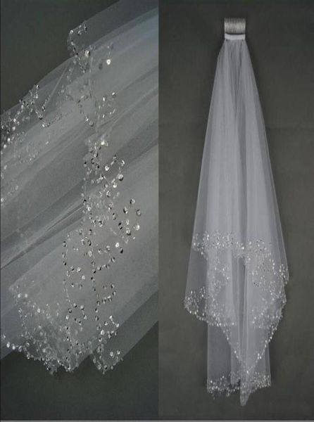 Voiles de mariage de luxe court mariage voile de mariée 2 couches à la main cristal perlé croissant bord accessoires de mariée voile blanc ivoire i3399022