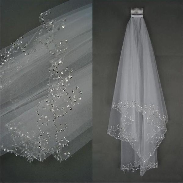 Voiles de mariage de luxe court mariage voile de mariée 2 couches à la main cristal perlé bord croissant accessoires de mariée voile blanc ivoire i189N