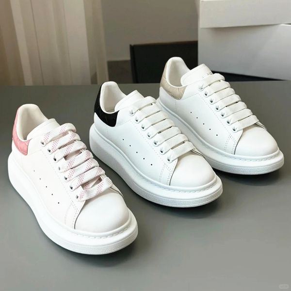 Baskets surdimensionnées de luxe Chaussure à plateforme Blanc Noir Rose doré Rouge Designer Femme Homme Chaussure habillée décontractée en daim Talon plat Marche Chaussure Lacet Course Sports de plein air Chaussures en cuir