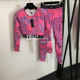 Vêtements de sport de luxe pour femmes, vêtements de sport, survêtements en velours de styliste, teinture par nouage, body de Yoga, Jogging, Gym, combishorts de Yoga