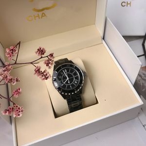 Montres de luxe pour femmes, cadran en céramique, acier en céramique, verre en cristal, couronne en acier vissée, diamants en option 33mm 38mm, disponible avec boîte