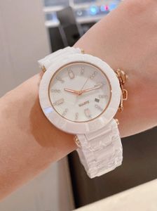 Luxe vrouwen Pasha Quartz Polshorge roestvrij staal geometrisch zirkoonhorloges vrouwelijke witte keramische riemnummer kalender kijken 35 mm