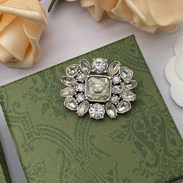 Bracelet de luxe en diamant pour femmes, marque de styliste, lettre fleur, serti de cristal d'eau, bracelet en diamant, breloque de mariage, fête de noël, cadeau de mariage