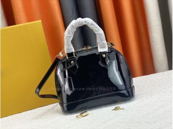 Bolso de lujo para mujer Bolso de mano de moda Charol Miroir Flor de bollo de concha Bolsos de hombro con estampado de letras 25 CM Bolso de diseñadores clásicos Bolso bandolera negro de moda