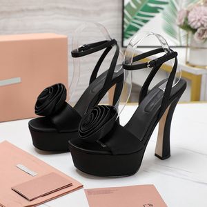 Luxe dames hakken sandalen kleding schoenen fijne hakken designer waterdicht platform haat hakken formele evenementen designer schoenen zwart goud bruiloft bodem maat 35-41