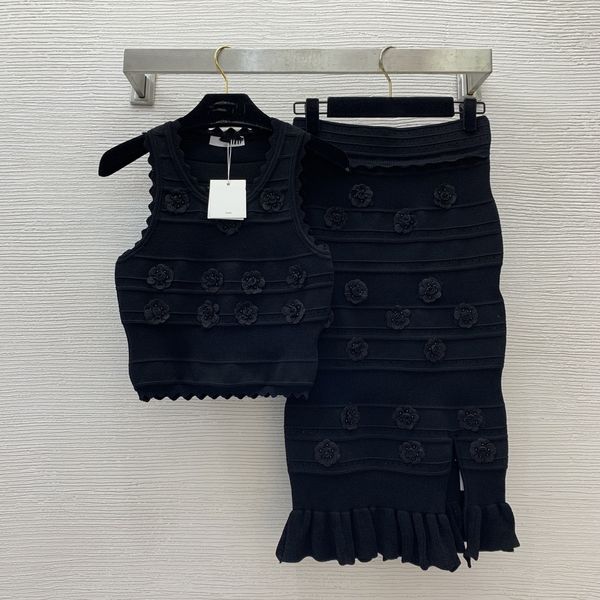 Vestido de dos piezas para mujeres de lujo 2024 NUEVO SUMMER O CELLO MANEVELESS Tops Marca de las mismas faldas de diseñador de estilo 0513-5