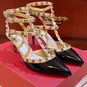 Sandales de luxe pour femmes, talons hauts de styliste, chaussures à rivets pointus, en cuir véritable, talons fins de 6cm, 8cm, 10cm, noir mat, sandale d'été avec sac à poussière
