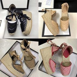 Luxe Vrouwen Sandalen Stro Geweven Wedge Espadrilles Platform Schoenen Zomer Mode Vrouw Loafers Visser Canvas Schoen Open Teen Teen Jurk schoen Met Doos NO037