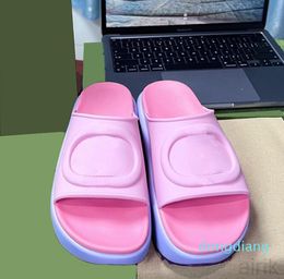 Luxe dames sandalen dikke zool strandschoenen ontwerper slippers macaron kleur matching feest strand reist roze witte hakhoogte 4-5 cm 33