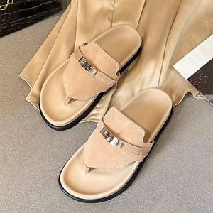 Luxe vrouwen Slippers schoenen Empire Sandaal Beige Sable blanc Designer dame Zomer Flip Flops Metal Button Platform Sandalen