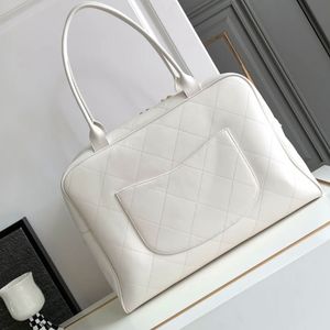 Sac fourre-tout de luxe pour femme Sac de créateur Classic Diamond Design Sac de mode haute couture Le sac de voyage a un chèque à l'avant et à l'arrière