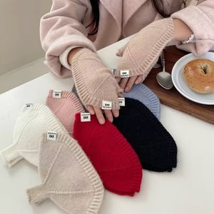 Luxe dames winterwol kasjmier schelphandschoenen Touchscreen designer Warme antislip touch pure handschoenen voor cadeau rood wit