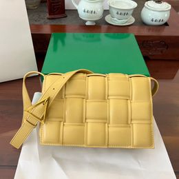 Portefeuille de luxe pour femmes BVs Cassettes Sac à main Candy Chaînes à tricoter en cuir véritable Sangles Sacs à bandoulière Bottegas Totes Venetta Taille 23x15cm