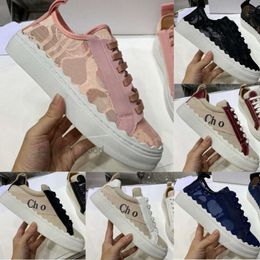 Chaussures de luxe pour femmes Marque Baskets Chaussures Designer Sneaker Floral Brocart Véritable Cuir Femmes Chaussure Dentelle broderie par sacshoe
