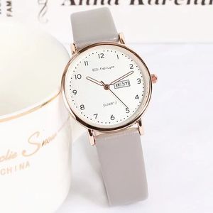 Montres de luxe pour femmes Montre pour femme Simple Digital Luminous Watch Trend Fashion Temperament Calendar Junior High School Students Girls Quartz cas