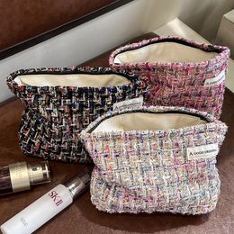 Laine en laine de laine pour femmes Cosmetic Sac rétro Femelle Sacs de rangement Sacs de rangement portables décontractés Bénégeur de maquillage d'embrayage