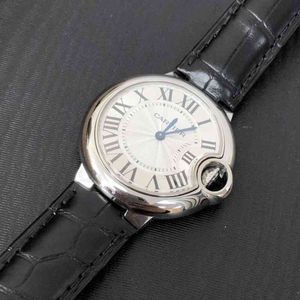 Luxury Wristwatch C présente le designer Luxury Femmes au poignet Men de Noël Men de Noël Fashion Ballon bleu 33 mm WPZ3 8AAL