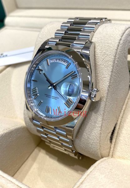 Montre-bracelet de luxe Platinum Ice Blue Day-Date Watch 40mm 228206 Montres automatiques pour hommes