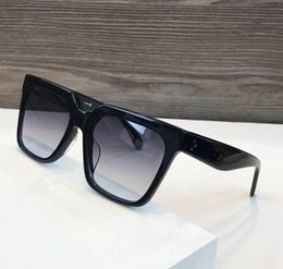LuxuryDesigner Womens Sunglasses 40055 Cadre carré SIMPLE SEMPLES DE VENDRE POPULAIRE POPIÉTÉ UV400 Protection Eyewear Wit9912148