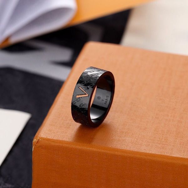 Luxurys sculpture bande bagues pour hommes Goth Ring Designer Hollow Out Rings polyvalent style minimaliste Womens 925 Ring Rock Rock Rock Hip Hop Bijoux Ornement