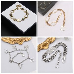 Luxurys Classic Designer armbanden hanger Bracelet Brief Letter Women roestvrije sieraden hanger trouwcadeau